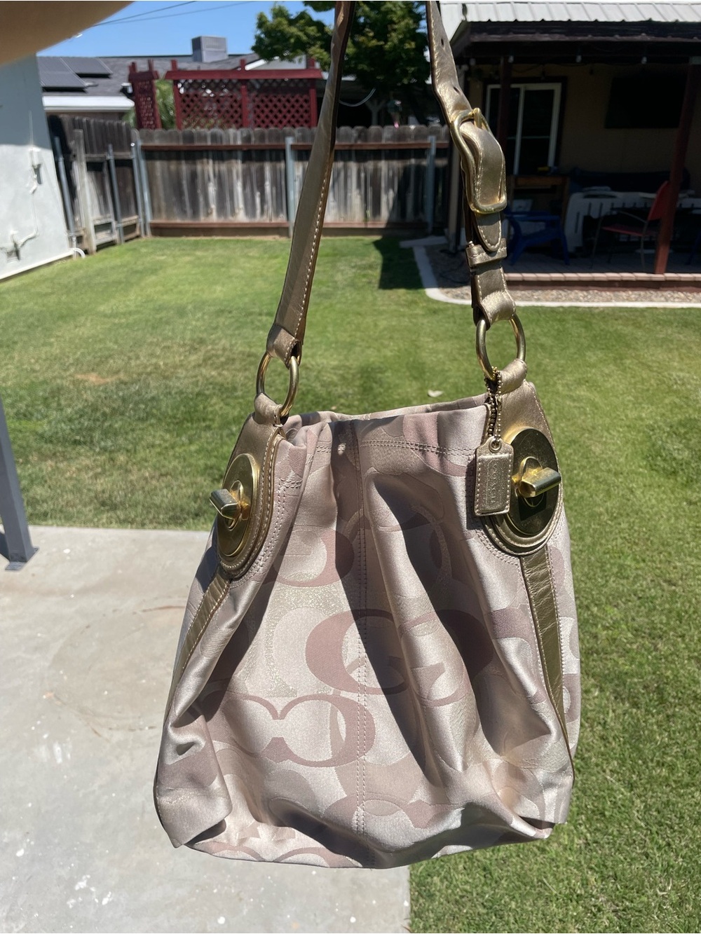 Coach N:J1193-F18476 Signature Light Tan/Gold Hobo Bag